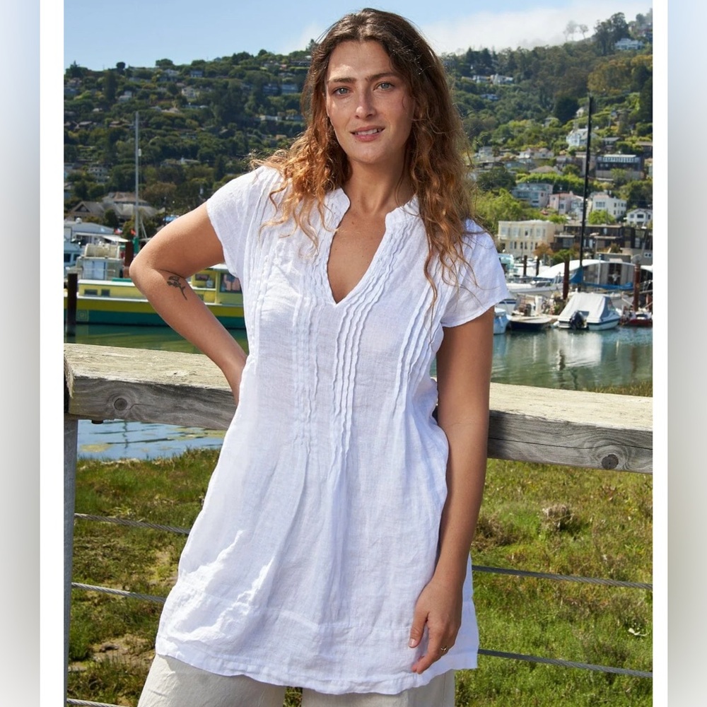 NWT CP Shades Linen Regina